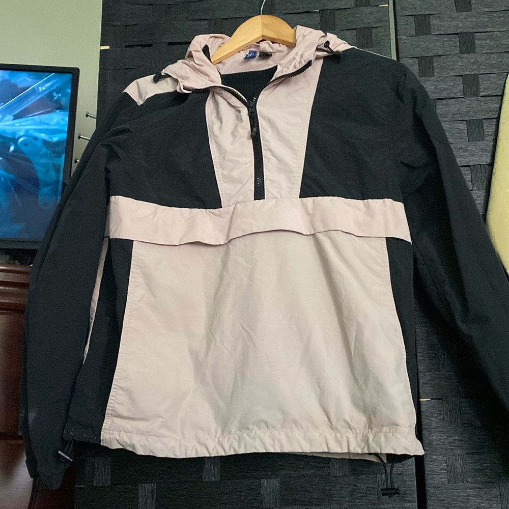 Divided in size small (bought 3 yrs ago!)